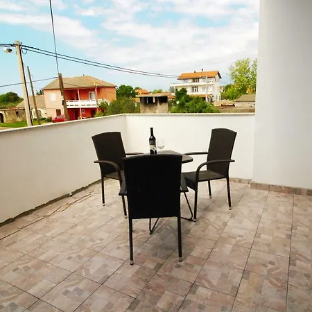 Sime Апартаменты *